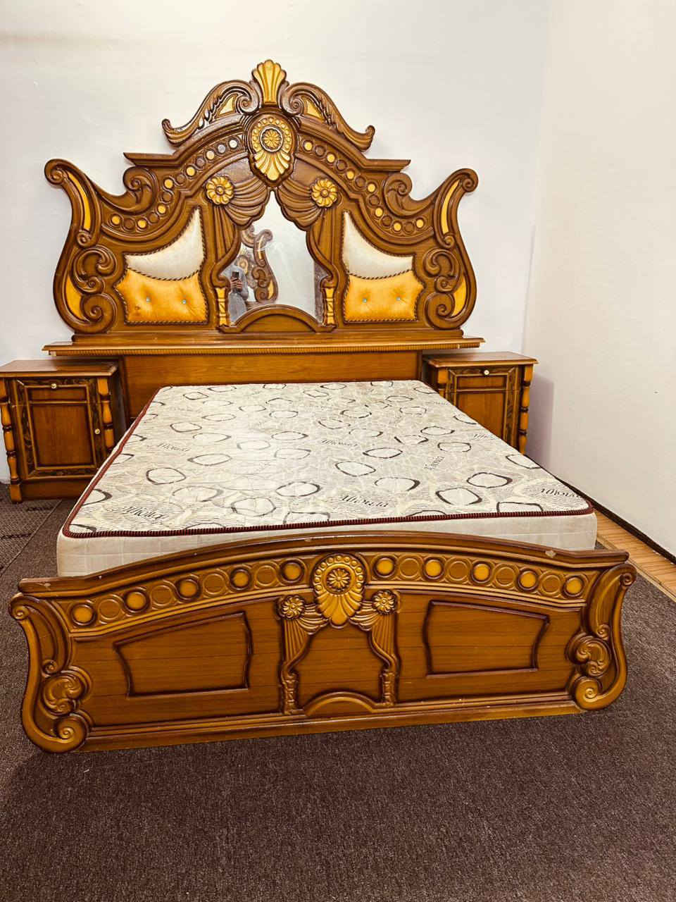 غرفه اخشاب عراقي لبيع قيم وخذ مكان البصرة الدير***********
