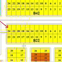 دار ٢٠٠م • مجمع الملكية بلوك ٢٢ • ركن شارع ٢٠