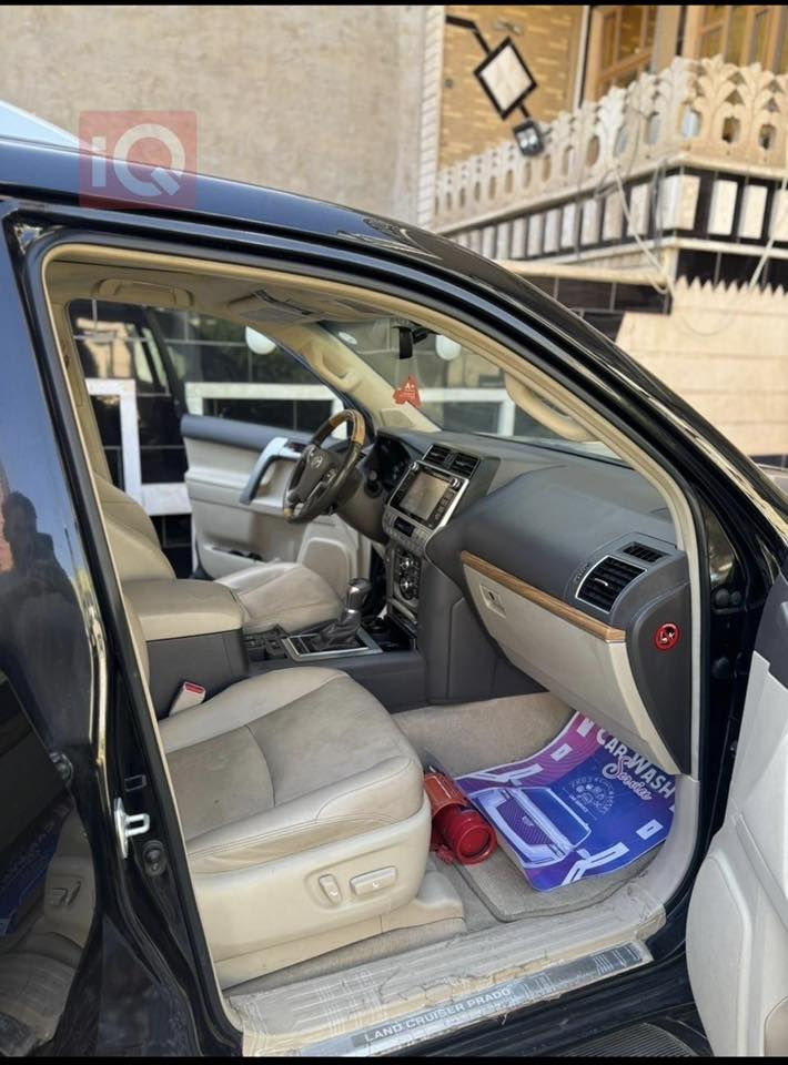 برادو 2020 vx باب اول
المواصفات: اربع كاميرات ، الكراسي الاخيرة كهرباء ،ستيرن كهرباء ،ثلاث انظمة قيادة 
ماشية 70 الف ، رقم اربيل 
بيها بارد قليل موجود  بالسونار راح انزله ويه الصور
للاستفسار الاتصال 
***********
