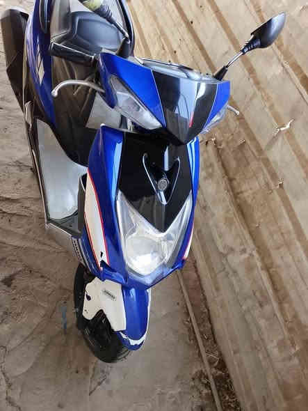 من رخصت الادمن/
دراجه سكنس لد موديل٢٠٢٠ دراجه زيرو بمعنه الكلمه جديده كلش وما متعوبه دراجه مال بيت دراجه فقط بيه كسر بجاملغ الامامي وشويه بل كفر ومصطلحات فايبر كلاس ومسوي بيهن فابلون صفحه وحده فقط دراجه نضيفه وحلوه سعر ١٦$ وبيه مجال مكاني بغداد محموديه ناحيت الرشيد ***********
