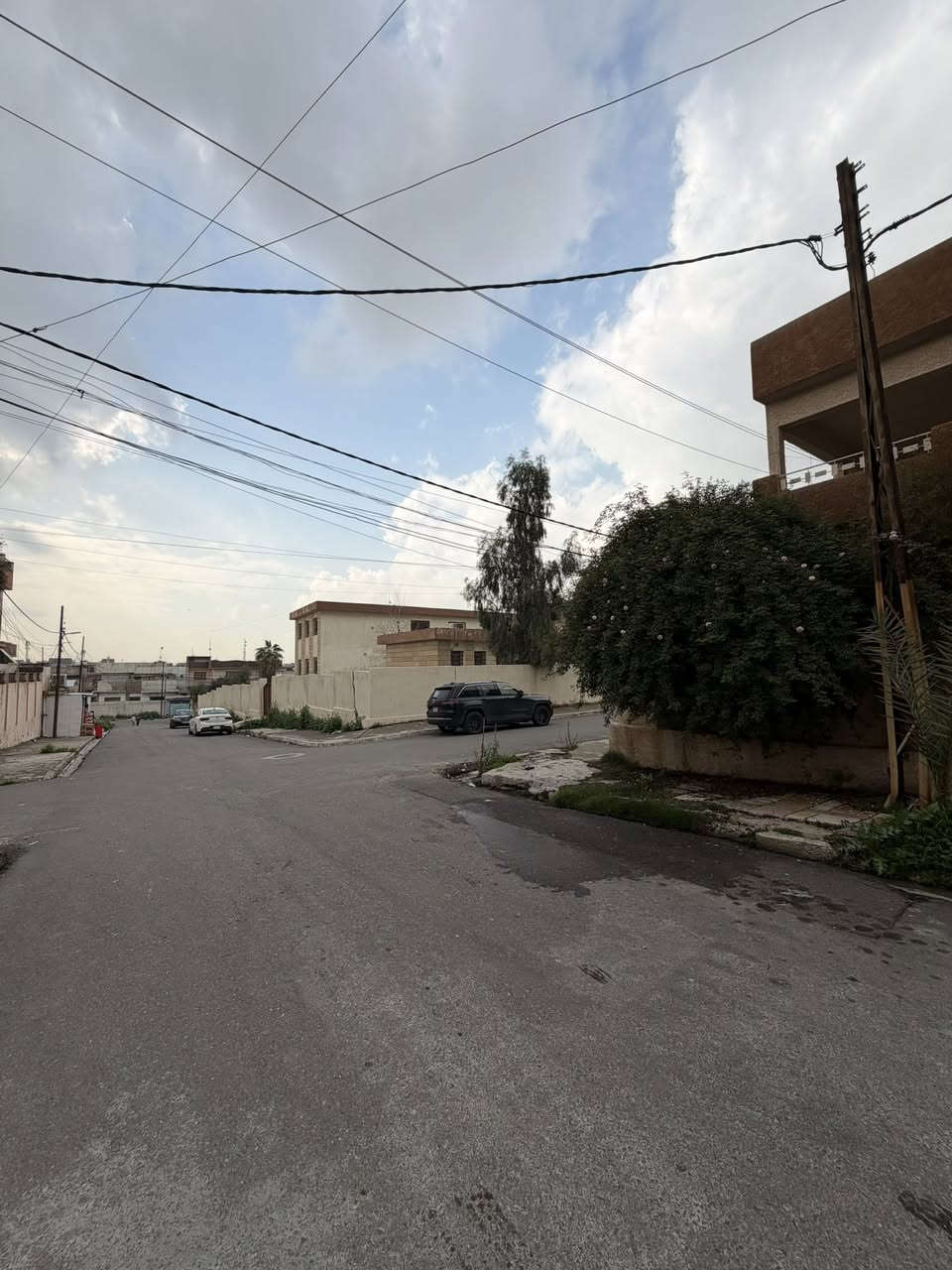 ♦️عروض♦️#مكتب مؤيد العلاف _ للعقارات ✔️

🔶 دار  للبيع حي الرفاعي  🔶

🔶   المساحة 310   م 2 🔶 ركن  🔶      

🔶طابقين 6 غرف نوم واستقبال ومطبخ وصحيات عدد2 🔶

🏛️مراجعة مكتب مؤيد العلاف للعقارات🏛️

  او الاتصال على الارقام 

📱اسيا ***********
 
📱 اسيا ***********

📱كورك ***********

📱كورك ***********

عنوان المكتب / الموصل _ حي المهندسين مقابل فندق قصر نينوى   

📌نستقبل عروضكم العقارية على الماسنجر او الواتساب
