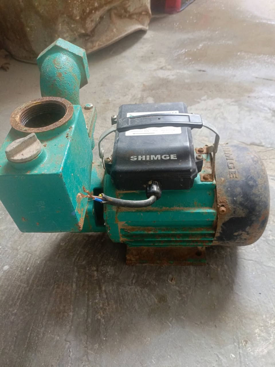 سلام عليكم ماطور ماء حصان ونص شقال نوعيته اصلي ملف نحاس سعر 85 انج ونص هاذا رقمي وتساب ***********
