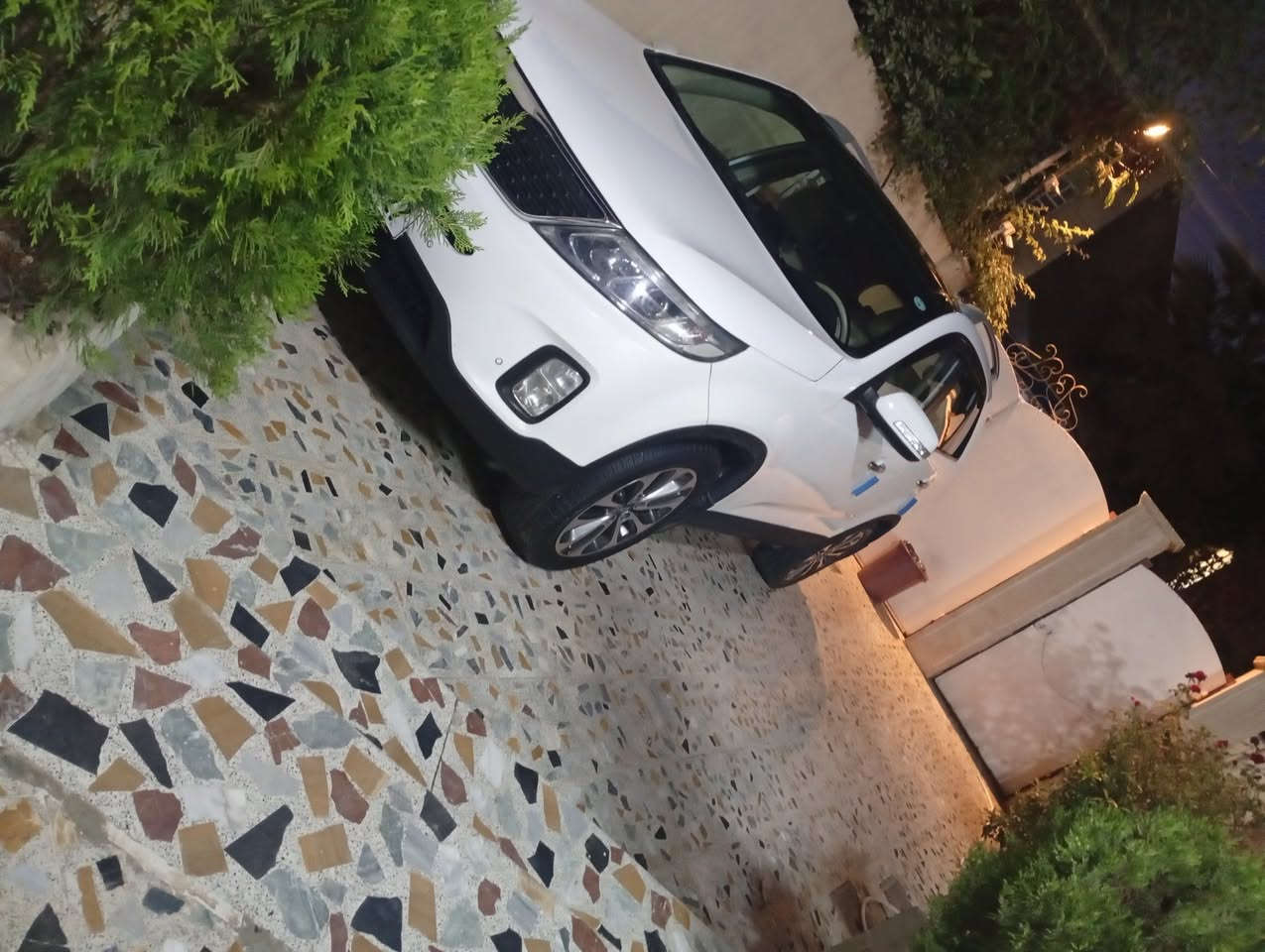 سيرنتو للبيع 2013 شكل 14 فول مواصفات رقم دهوك بيه حافة البوند ونص الباب تطويز الجاملغ الامامي سعره 181 وبيه مجال 
*********** واتساب
