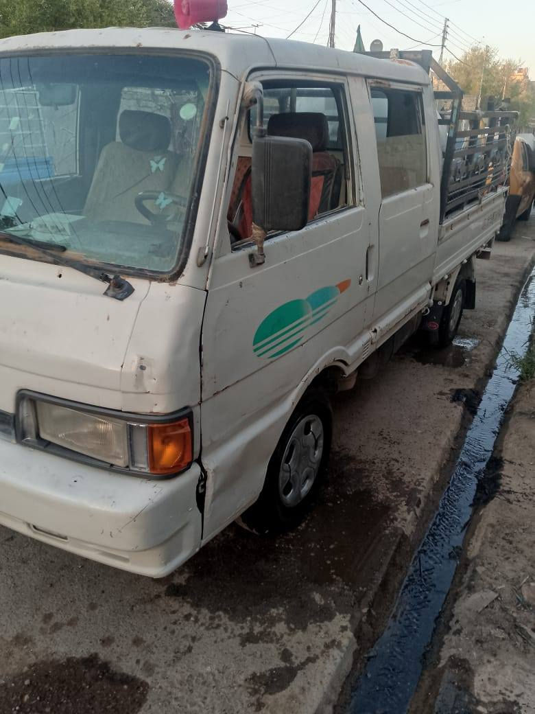 كيا موديل 94 رقم بابل صدامي عندي وكالة عامة باركوت سياره جاهزة سعر 37 مكان سيارة بغداد لعماري هاتف ***********
