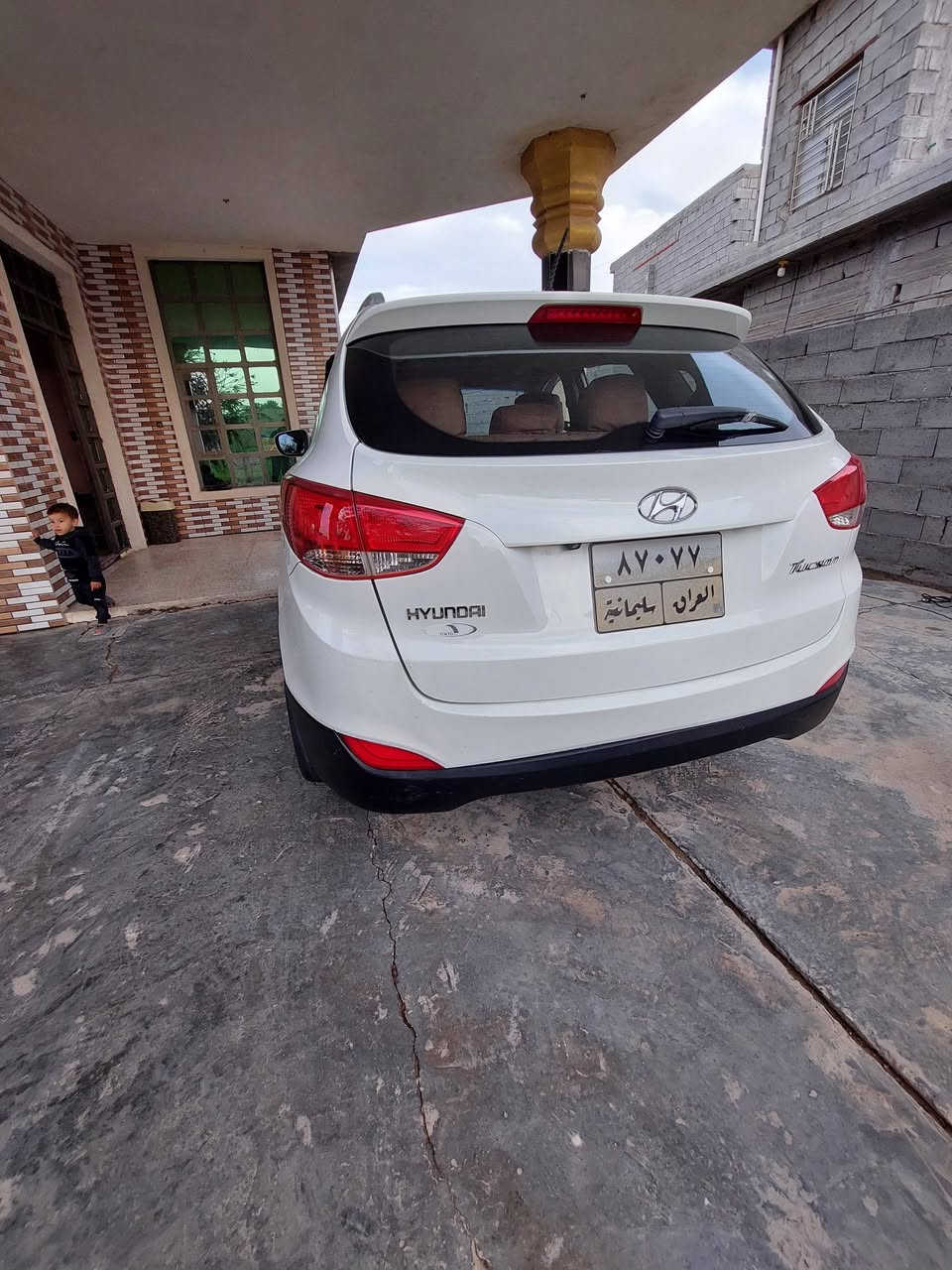 يالله
من رخصة الأدمن 
للبيع توسان موديل 2011 سقف بانورما مكفوله 
للأستفسار *********** اتصال او واتساب 
مكانها صقلاويه بوشجل
