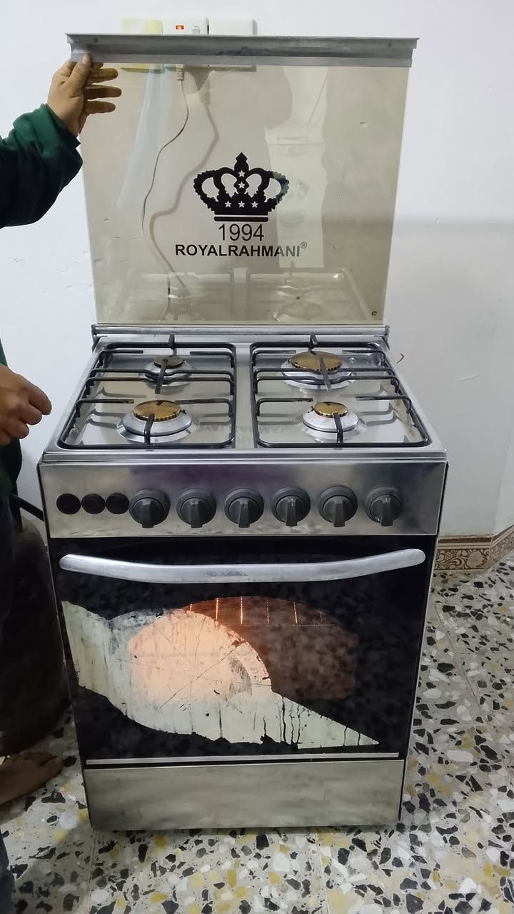 السلام عليكم طباخ شغال مثل مموضح بتصوير ب125موجد توصيل


**إذا كنت صاحب هذا الإعلان وتريد حذفه لأي سبب، رجاءا أرسل رسالة إلى الدعم الفني**