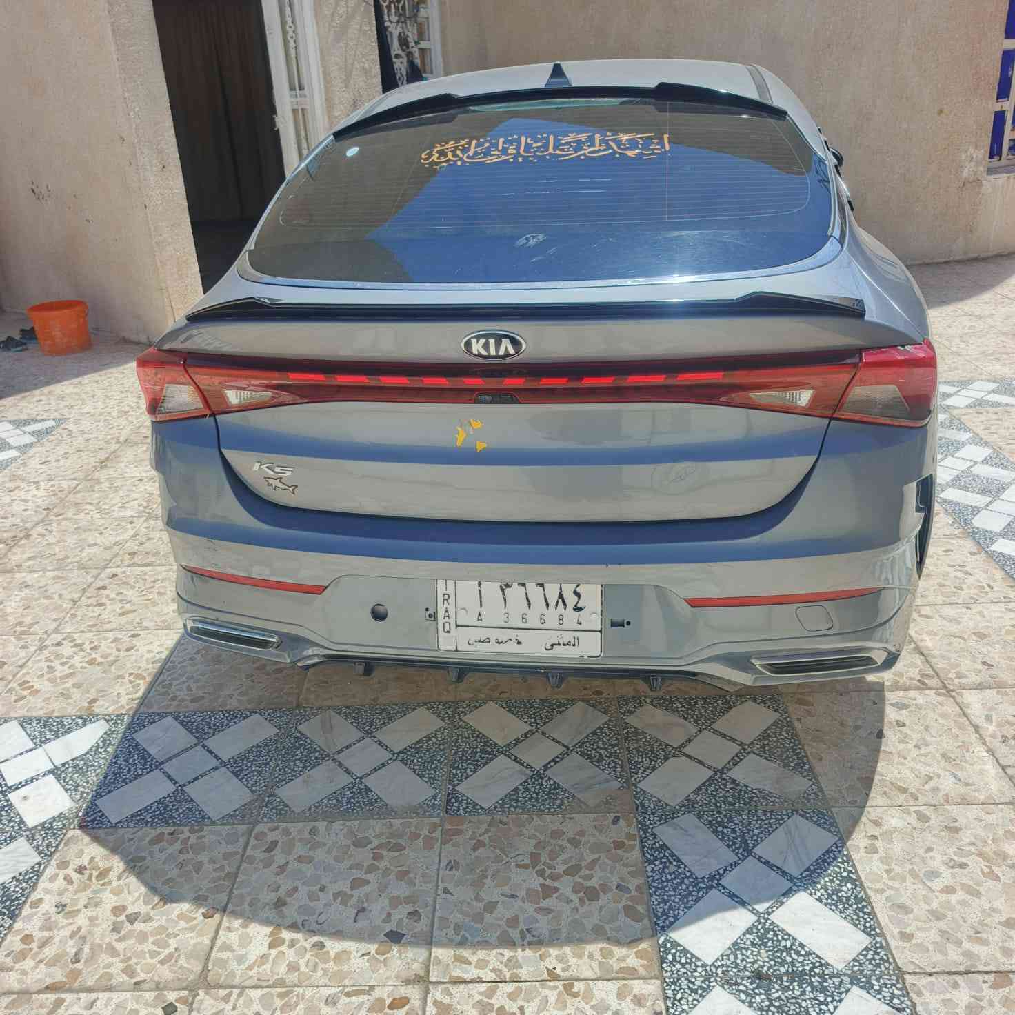 السلام عليكم كي5 للبيع 2021
رقم المثنى معوقين سياره وارد امريكي سياره 
 بيه بنيد تبديل فقط 
وبيه كلير جاهز من كلشي تخم تاير 
ماشيه 110
سعره 135 وبيه مجال 
***********
