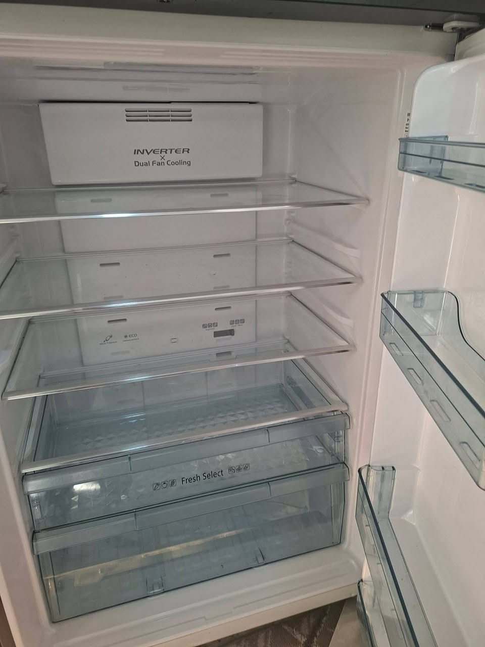 ثلاجة هيتاشي للبيع قطع داخلية
رفوف ومجرات. كل قطعة بسعر . الموديل موضح بالصورة. التواصل على الماسنجر


**إذا كنت صاحب هذا الإعلان وتريد حذفه لأي سبب، رجاءا أرسل رسالة إلى الدعم الفني**