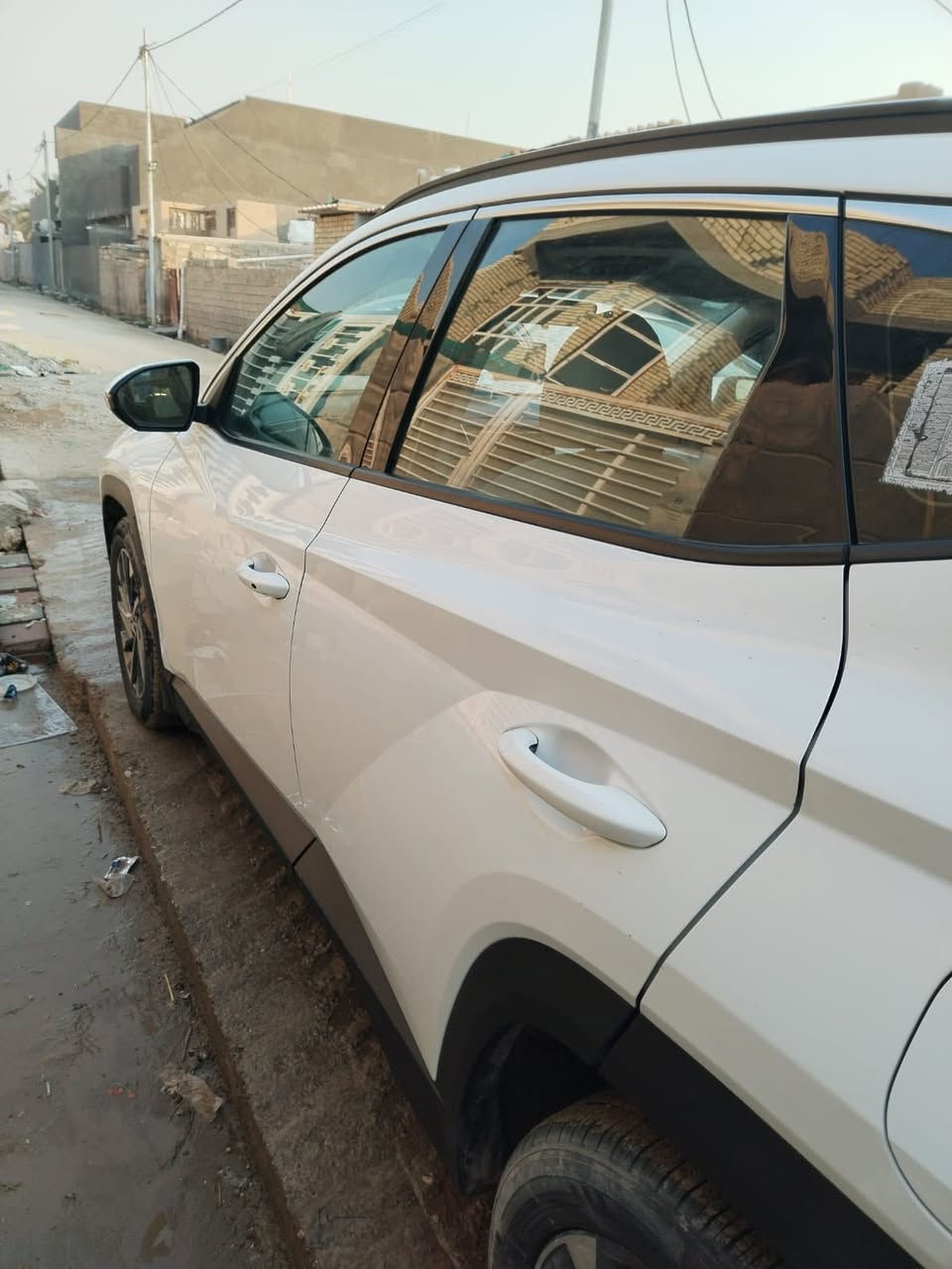 يا اللّٰه سلام عليكم لبيع توسان موديل 2023
ماشيه 66 رقم بغداد باسمي تحويل مباشر السياره مكفوله كفاله عامه من كل شي
السعر 210 
الرقم للتواصل
‭0771 346 8576‬
