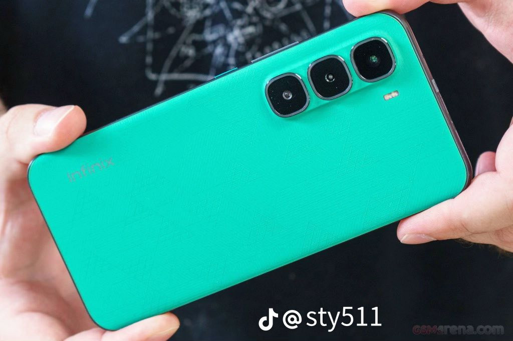 سلام عليكم حبايب موبايل ان فنكس هوت 60 برو للمراوس ب سامسونك A55


**إذا كنت صاحب هذا الإعلان وتريد حذفه لأي سبب، رجاءا أرسل رسالة إلى الدعم الفني**