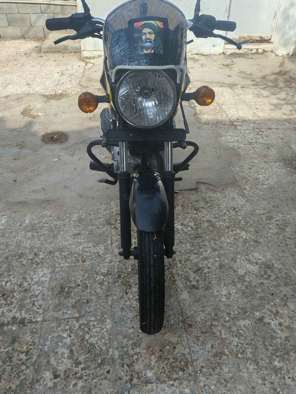 دراجه بوكسر نثيه للبيع موديل 20 كفاله
بمليون و450 وبيه مجال للطيبين العنوان المجر الكبير 
***********
