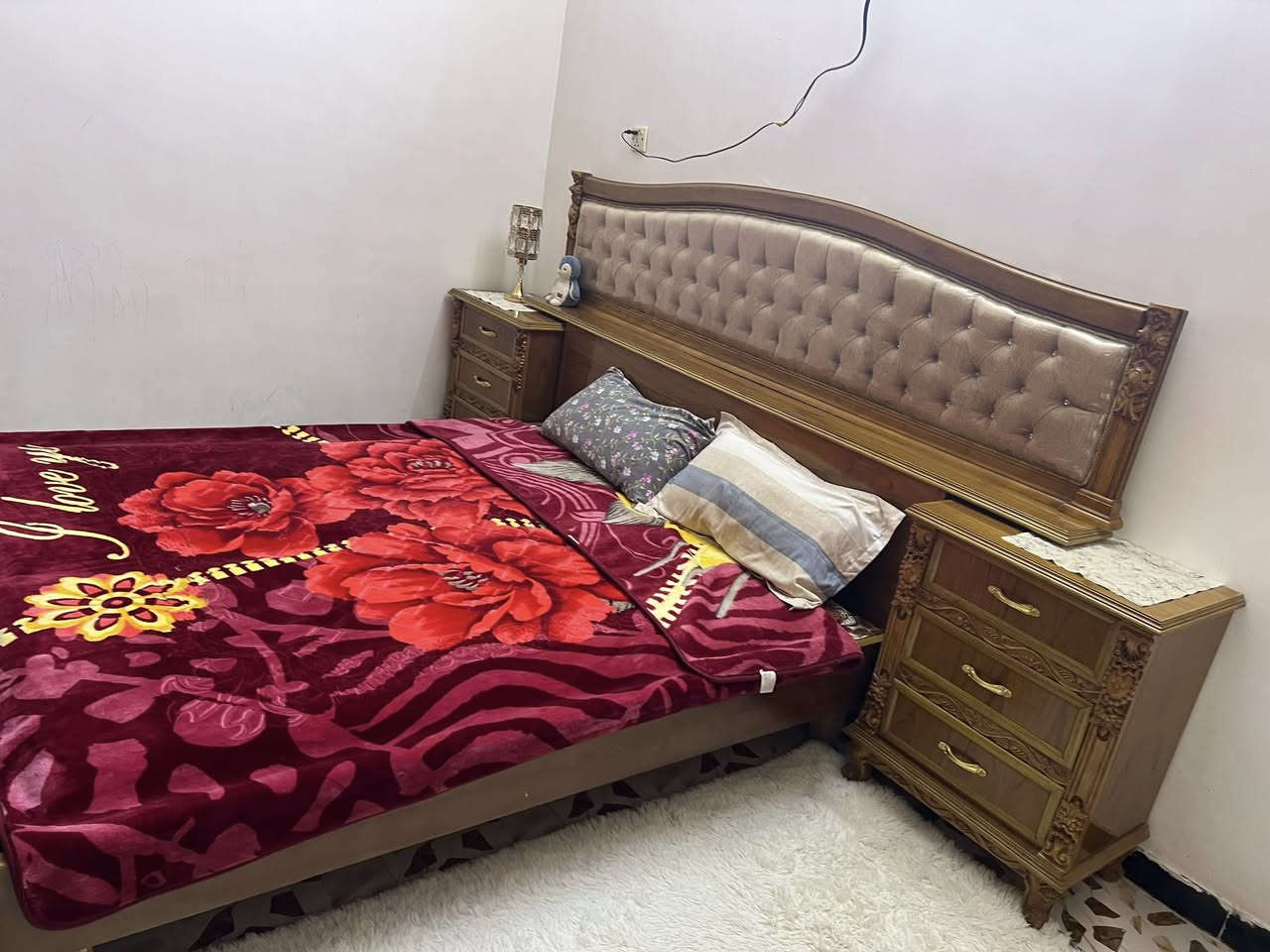 السلام عليكم عندي غرفه صاج للبيع السعر مليون و٢٠٠للاستفسار خاص…..


**إذا كنت صاحب هذا الإعلان وتريد حذفه لأي سبب، رجاءا أرسل رسالة إلى الدعم الفني**
