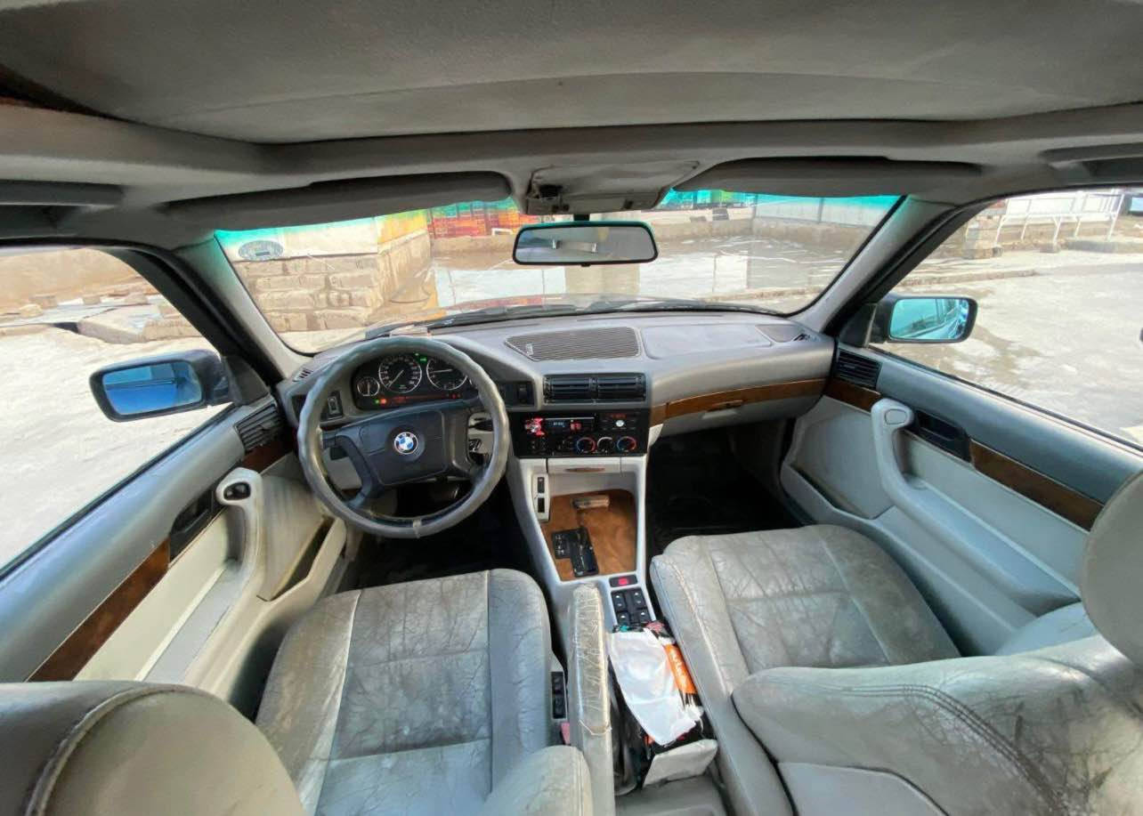 BMW 525سلام عليكم 
لون نطفي
بجم عريض
كشنات جلد كهرب
4 جامات كهرب
سلات كهرب طقتين
موديل 1994
دعميات ام رياضي
وياله حجم 17 ام رياضي جديد
4 تايرات جديد
باتري جديد
منظومة بانزين كامل جديد
تبريد تتفئه
محرك كبس ديجيتال
كهربائيات السياره كلها شغال
صبغ جديد جماليه بدون معجون
الاستفسار *********** أربيل, العراق
