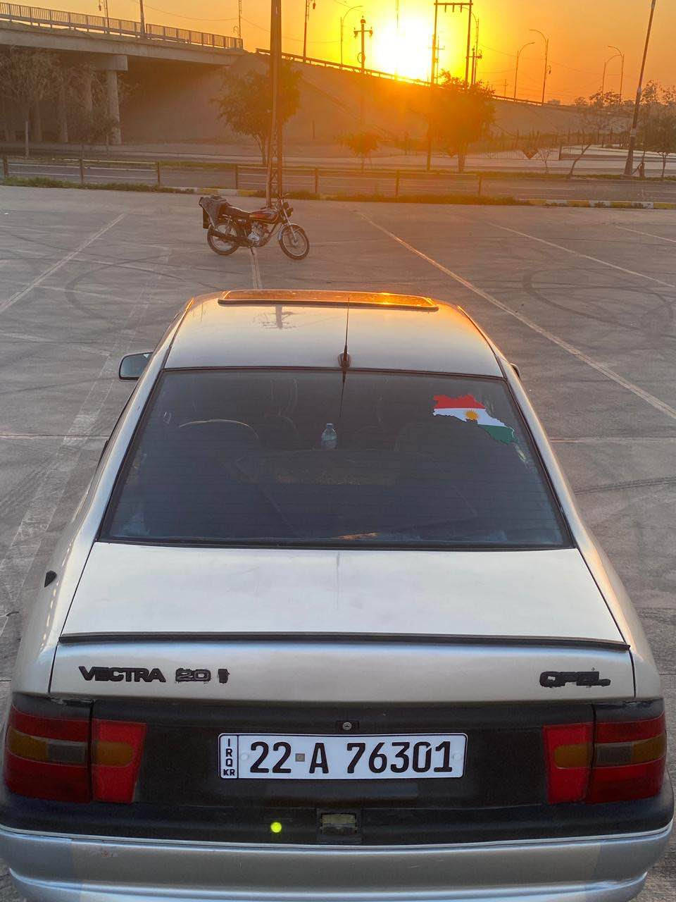 🚘فیگترا مۆدیل ١٩٩٣ پیشی کراوەتە ١٩٩٥ دفتر بنزين هايه گیر عادی مەکینە 20i سلاید شاشە ئایپاد تاخم پیشی تازە کراوەتەوە پاتریو تایەو فیت پەمپی نویە سەنەوی تا ٢٠٣١  هەمووشتی تازەیە بەناوخۆمەوەیە مانگیکە تازەم کردۆتەوە بیتاقەی بەنزینی هەیە کامل جایزە یەک دەنک مەسرەفی نیە سعر( 46) $ مجال كركوك شوراو 📲*********** كركوك, العراق
