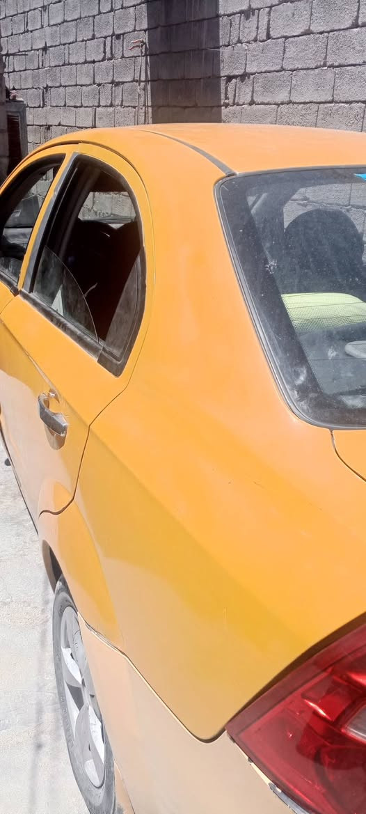 افيو للبيع موديل الفين وسبعة محورة كورلة السيارة جاهزة لشغل رقم صلاح الدين مطلوبة هياة خمسمية الف وغرامات ميتين ذني ينزلن من سعرهه السعر 30 وبهه مجال للتواصل واتساب عل رقم ***********
