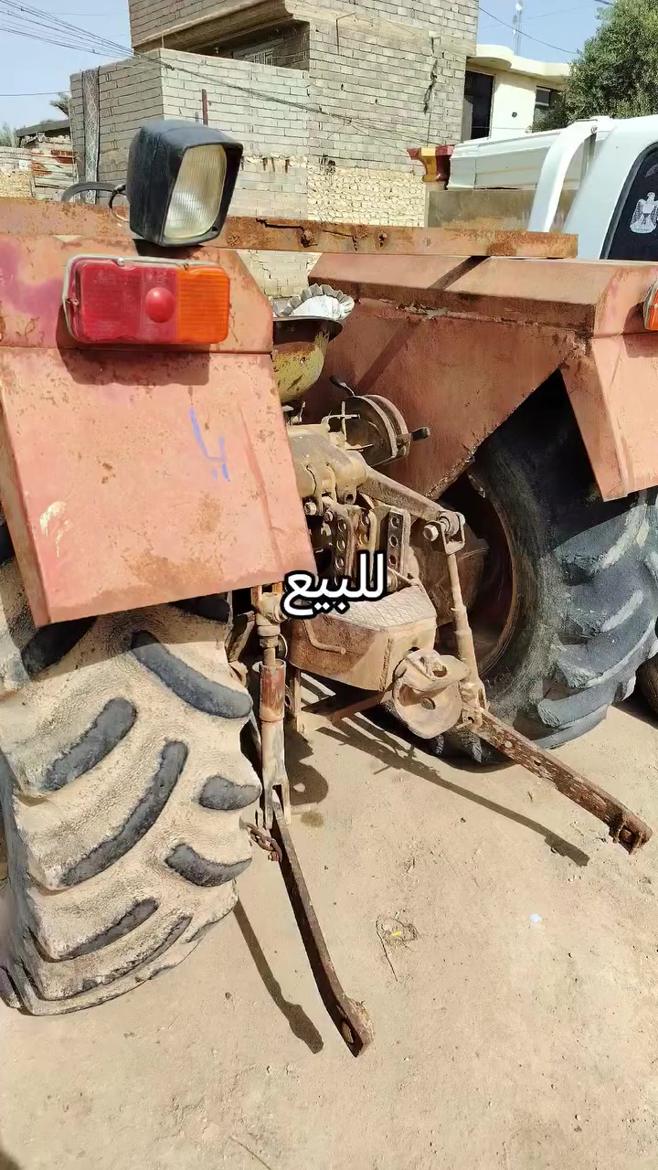 للبيع سعر ٣ملاين ونص وبيها مجال حك جيه ***********
