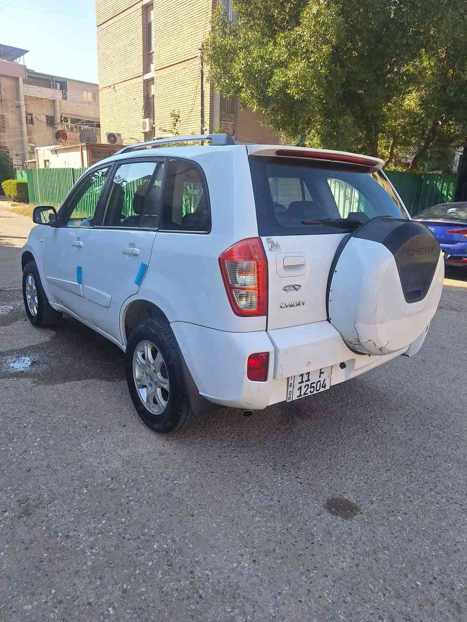 السلام عليكم  تيكو 2014 نظيفه للبيع 
السياره بيه نص جاملغ صبغ الباقي مكفول  محرك  2000  الكير. ميكانيك  المرغوب   مكفولات  
تبريد  ثلج  ثلج  تدفئه     حداديه صدر جديده 
السياره نظيفه  ماشيه  97   الف كم 
مواصفات  شاشه بلي كار  فول  كامره دواره  حساسات 
تحكمات  كراسي جلد  الخ ...
رقم بغداد.  الإنكليزي  تحويل مباشر  
السعر. 65 
***********
***********
