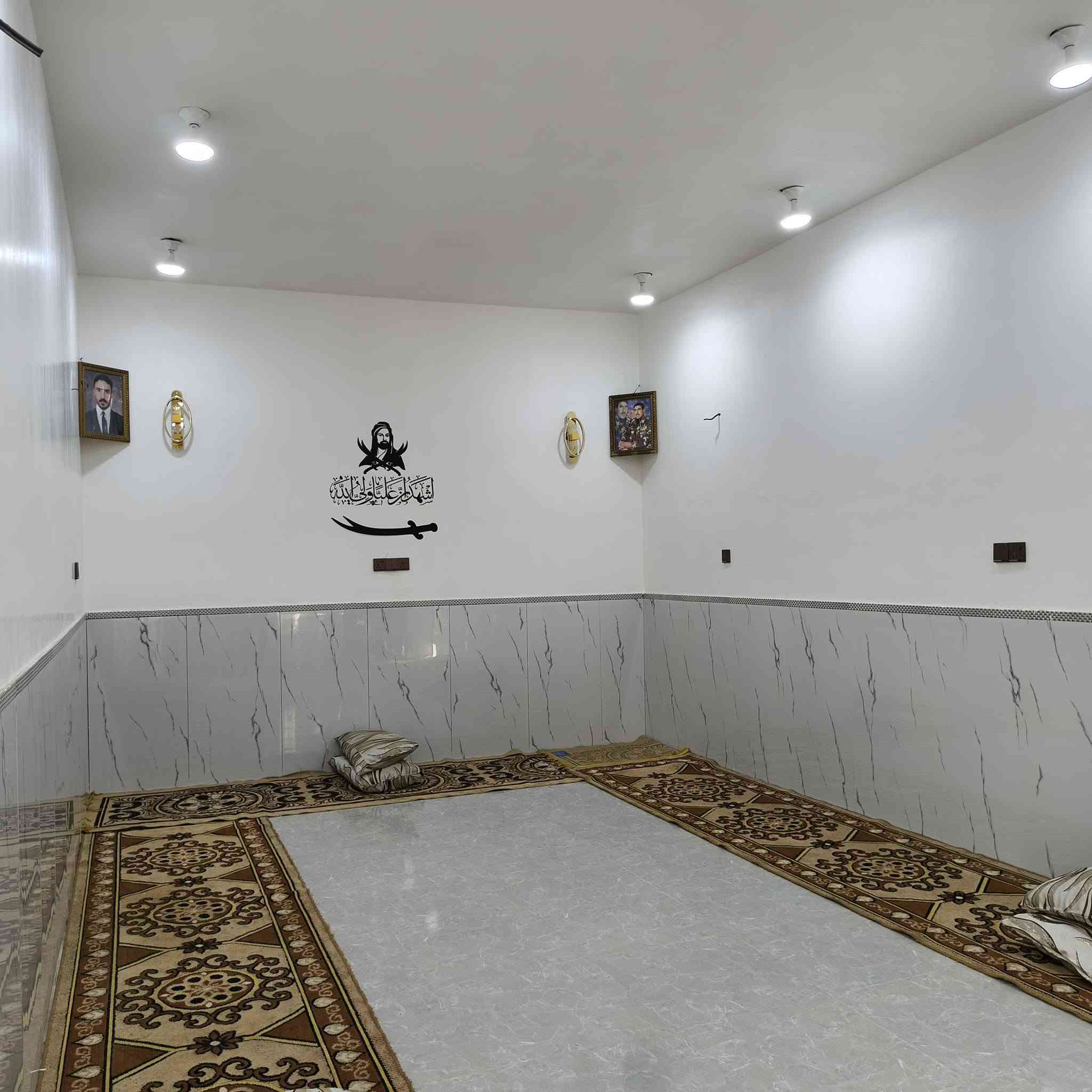 أهلا وسهلا بكم في مجموعة الأمل للعقار 
دار زراعي للبيع في منطقة الصخيين عالحولي بعد عن الحولي ١٠٠
مساحة الدار ٢٠٠م  بلوك عكاده متكون من غرفتين وصاله ومطبخ مع ستقبال مرتب مع صحيات داخليه وخارجيه مع كراج بيت عالي عن الشارع ومرتب السعر ٦٥ 
للتفاوض الاتصال على
***********
[١٠‏/٤، ١٠:٠٦ م] الامل للعقار: التواصل معنا 
على صفحة الفيس بوك ( الامل للعقار) 
او الاتصال على الرقم التالي*********** 

للمزيد من العروض على الفيس بك 
https://www.facebook.com/profile.php?id=100087963616783&mibextid=2JQ9oc

للمزيد من العروض على حسابنا التيليجرام (الامل للعقار)
https://t.me/ameralkabe

للمزيد من العروض على حسابنا الواتساب (الامل للعقار)
https://chat.whatsapp.com/GRFrcEXw0J88CVE83bhb8v  
 رابط التيكتوك
https://www.tiktok.com/@user313313100?_r=1&_t=ZS-95QhiOezDyp
