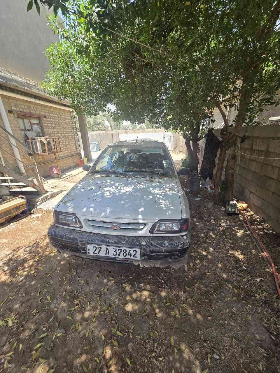 السلام عليكم سايبه موديل ١٥ خصوصي
سياره جاهز للاخير فقط بيه ملاحظات بسيطه بالكشر قليل سياره باسمي 
مكان السيارة بغداد جسر ديالى 
السعر ٣٥ ورقه 
للتواصل واتساب او اتصال 
***********
