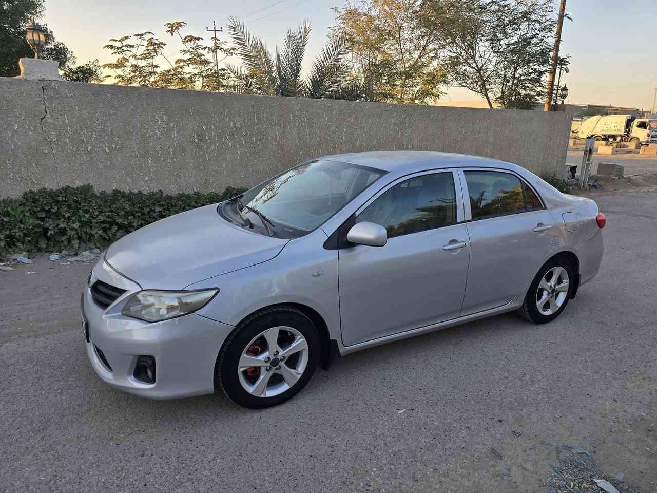 ياالله سلام عليكم كورلا ٢٠١٣ خليجي شركه العامه سياره جديده وجاهزه من كلشي مكينه كير ع بلاد مامفتوحات شرط الفحص بيهه باب خلف الصدر صبغ وسونار داخل المنشور رقم اربيل تريد تحويل تريد وكاله السعر ١١٧ مكاني بغداد البياع ***********
