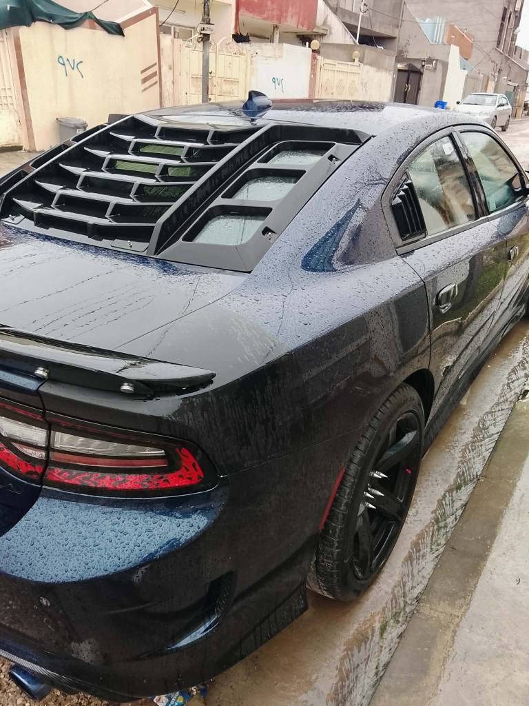 سلاموعليكوم بو فروشتن دوج SRT8بستون غازو به نزين ته قه و ره قه 4تايه و ويلي تازه يه كيرو مه كينه به شه رت 2017تحويل به شه رت دوبارجه سبوخ بي ناو كردن ره قه مي نويه 
زماره موبايل*********** شمشمل, السليمانية
