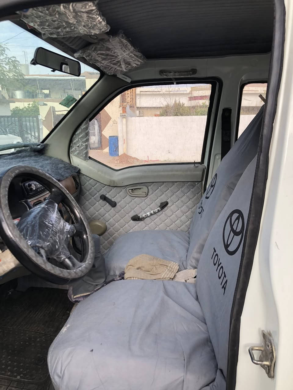 هانفي ٢٠١٢للبيع تسلسل مروري عل وظع شركه كير محرك شاصي كهربائيات تايرات كله شرط كيجات كله شغال سياره مال بيت كركوك دروازه سعره ٢٧ مجال كلش بسيط سياره جاهز من كل نواحي


**إذا كنت صاحب هذا الإعلان وتريد حذفه لأي سبب، رجاءا أرسل رسالة إلى الدعم الفني**