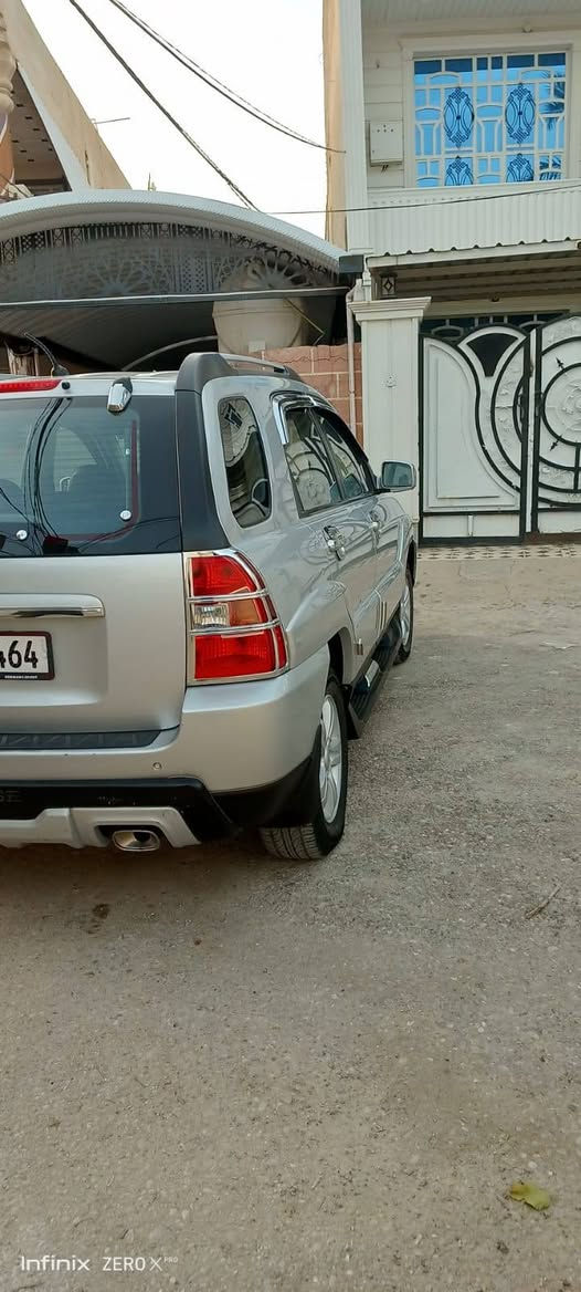 السلام عليكم
كيا سبورتج 2009
                                
رقم بغداد  ..     ابسمي سنويه 2030
السياره كفاله عامه عده صبغ البنيد اثر جراد   شرط قطره معجون مابيه.. السياره جديد حيل اخت الزيروو
كير مكينة حدادية كله جديد
تخم.. تاير وباتري جدد
تبريد .  ماشيه 105حقيقي او وين ماايعجبك افحص
حساس خلفي
كشنات جلد 
محرك 2000 دوش جديد
مكان السيارة ديالى بلدروز 
السعر.   122او بيه مجال 
رقم الهاتف ‏‪***********
