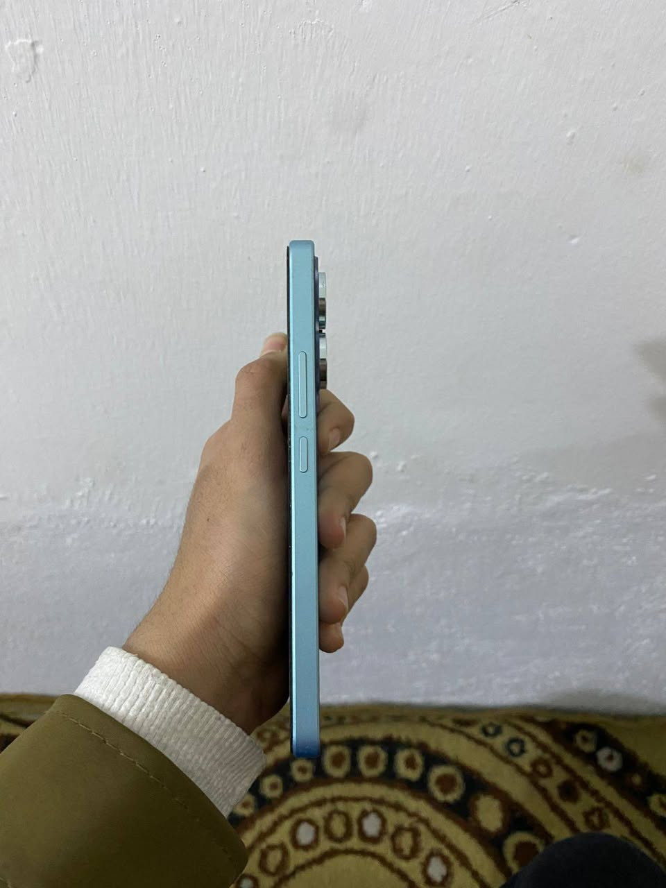 ريدمي نوت ١٣ برو فايف جي ذاكره ٥١٢  اخوالجديد مكفول من كلشي السعر ٢٥٠ بغداد مدينه الصدر هاتف ***********
