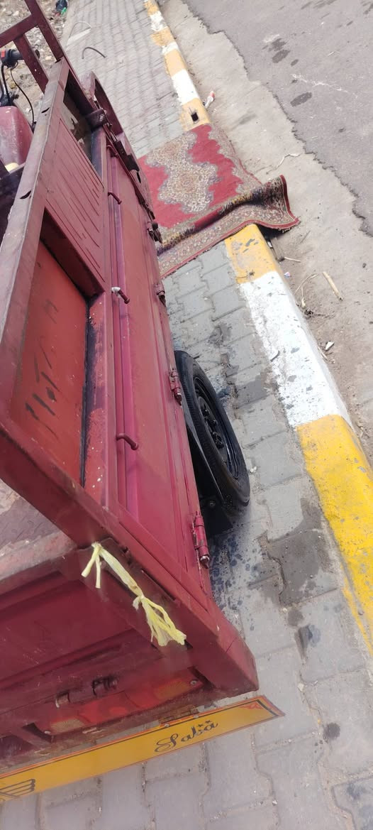 سلام عليكم ستوته للبيع بدون كهربايات كلشي شغال سلف ستوته ناعمه  السعر ٨٥٠وبيه مجال شراي يخابر ***********
