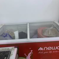 مجمدة • للبيع • تفاصيل بالخاص