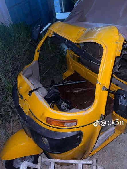 السلام عليكم #انطي_دلاليه_150الف  اشتري جميع التكاتك الجاهزه البيها خياسات المدعومه المتضرره الكايمه الاطشه المتروكه البيها نواقص  جميع الموديلات من 17 الى 23 اهم شي باجاج اوراق كامله  اشتري كوم حديد  العنده يتفضل خاص او واتساب اليندل اله دلاليه لا تقل عن 150 الف 
*********** اتصل اواتساب 
*********** رمش واني اخابرك متواجد 24 ساعه
