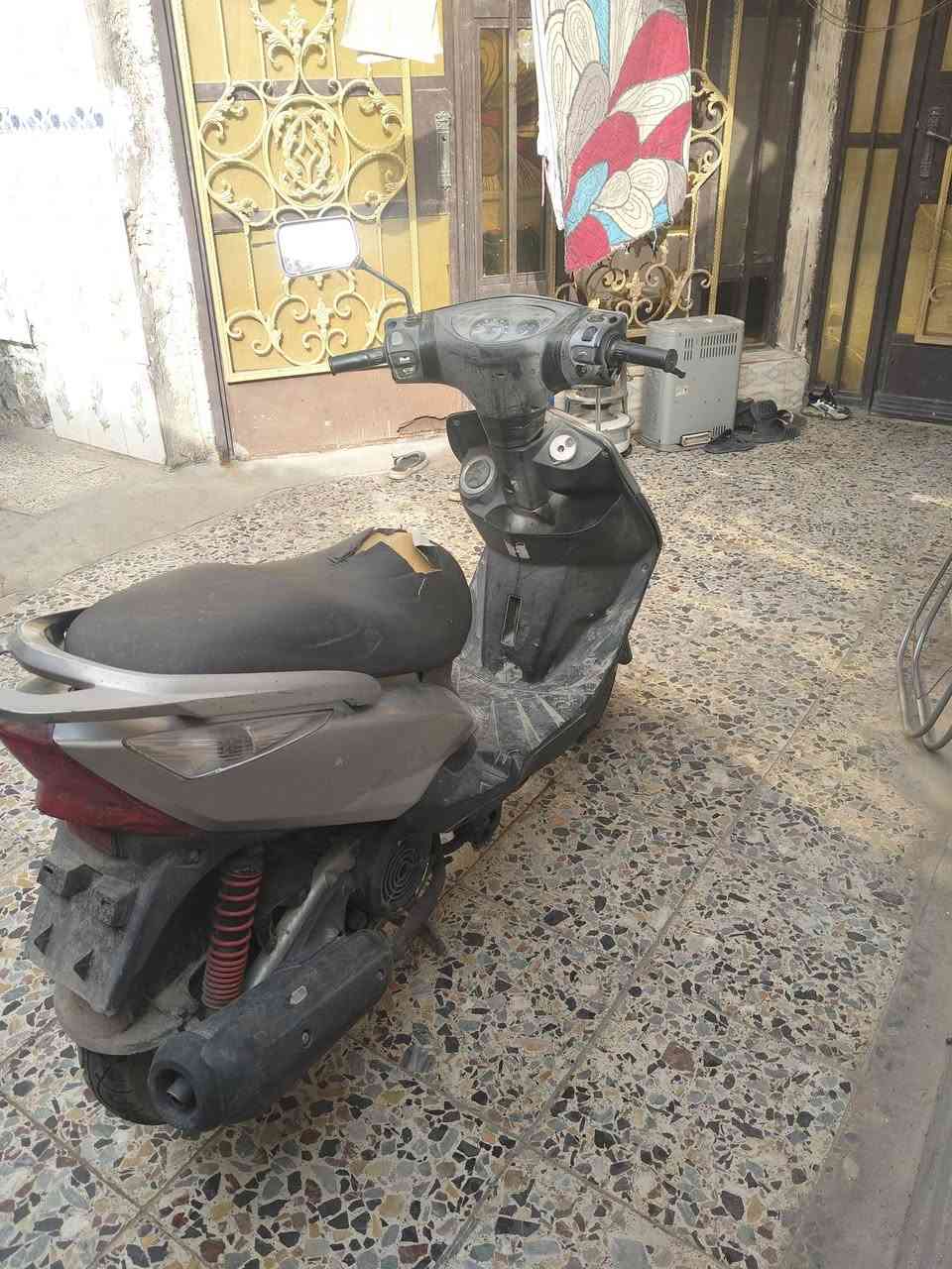 سلام عليكم ماكس ثعلب دراجه محركه حيل نضيف  يرادله شوية تعديلات سعر 550 وبيه مجال مكاني بغداد الحسينيه متواجد على فيس وعلى واتساب ***********
