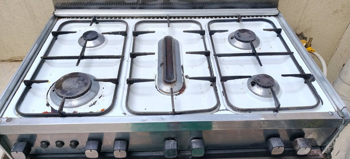 طباخ عشتار موديل قديم وزن ثقيل للبيع للتواصل الاتصال على الرقم ***********
