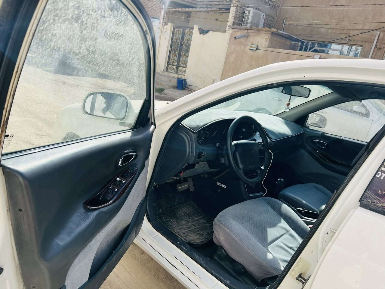 سلام عليكم سياره دايو لكنزه موديل 2000 رقم سياره بابل انكليزي  هزه جديد

محرك مسكر 2000

كير اتوماتيك 

سياره صدر امامي و خلفي 85‎%‎

باتري جديد 

تخم تأير جديد 

قوايش + رولات جدد 

شرط تحويل 

تبريد شغال بس رايدله غاز

 سعر سياره 38بيه مجال   او مراوس 

مكان سياره نجف  ***********
