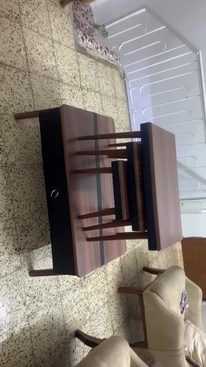 السلام عليكم سبت طبلات نضيف سعر 50
مكاني الغزاليه 
***********
