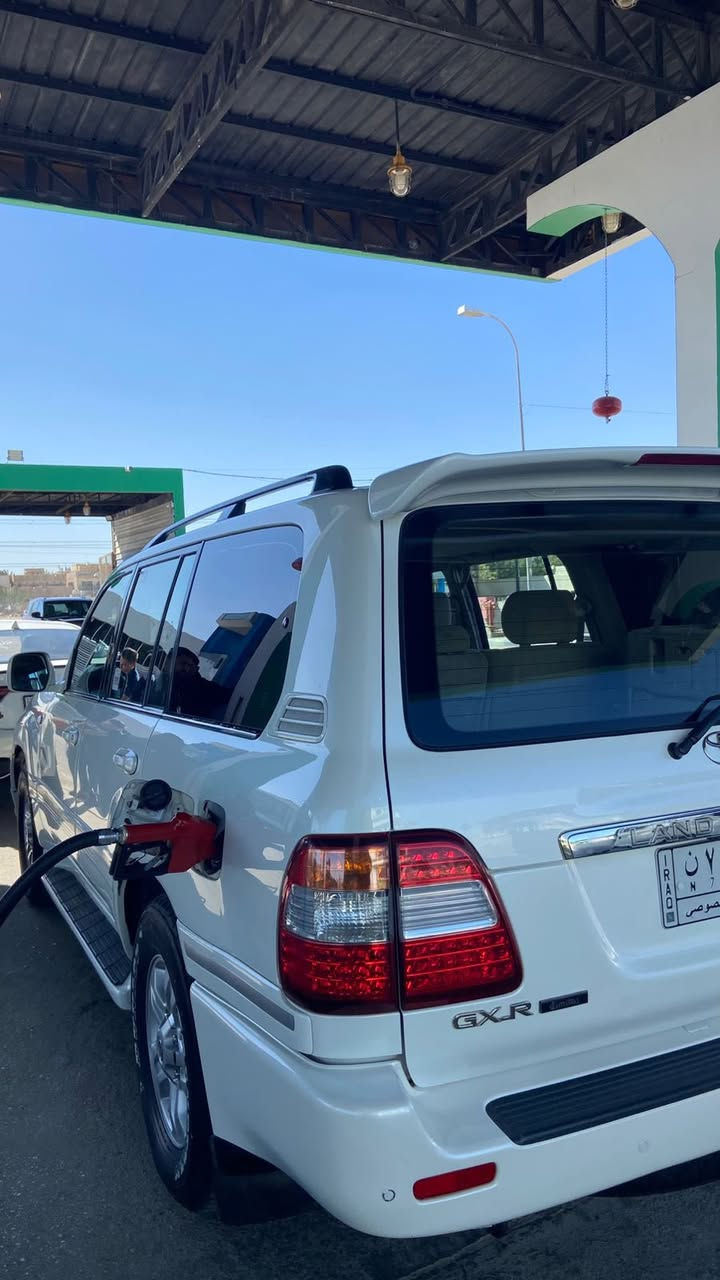 السلام عليكم تويوتا لاندكروزر موديل 2007 وكاله الساير
GXR

فول مواصفات 

مكينة 6 سلندر 

3 قطع تبريد 

ثلاجه جانبيه

 حساسات شاشه كامره  

فور ويل 4/4 

سلايد روف 

طفايه

ماشيه 109  وشرط الفحص  وشرط ١٢٠ ادك جرس وين متريد تفحص افحص 
ادامه كامله عليها ودينار متصرف عليها 
رقم بغداد بأسمي ثاني يوم تحويل 

 مكفول كفاله عامه عدا صبغ بالهلال الجاملغ الخلفي فقط  السياره كربلاء المقدسه 

السعر:245$ واخويه العزيز ماعجبك السعر او شي اعبر المنشور واتركها ان شاء الله تصعد اغاتها وكل واحد ويعكس تربيته 

للاتصال *********** مهندس علي
