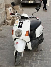 دراجه بوليس نضيفه للبيع السعر600 وبيه مجال قليل الشعب07703196928