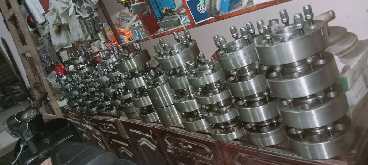 جميع مقاسات الفلنشات لطرد الجنط وتغير الابعاد الخامه حديد متاح شحن جميع المحافظات 01006774190 مركز طلخا, الدقهلية


**إذا كنت صاحب هذا الإعلان وتريد حذفه لأي سبب، رجاءا أرسل رسالة إلى الدعم الفني**