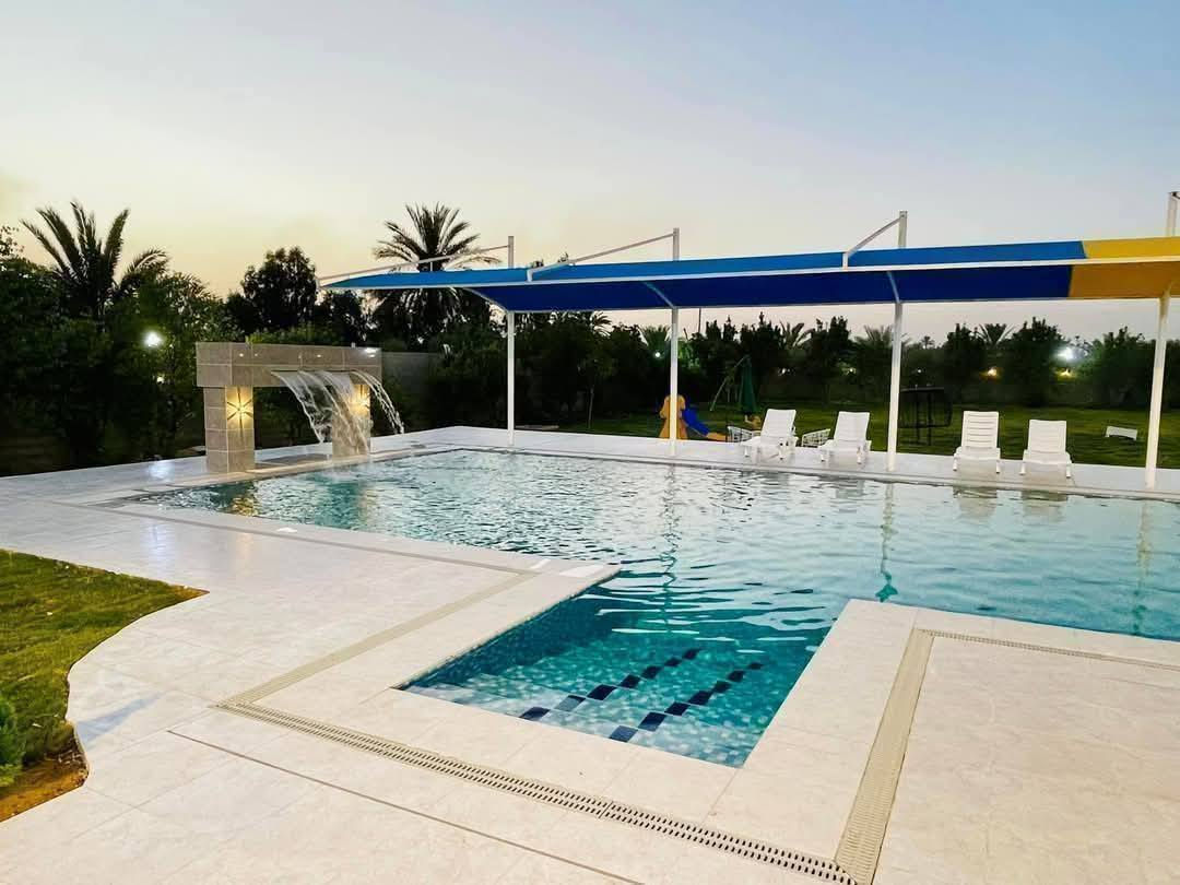 منتجع حلم السياحي VIP الفاخر جداً للشباب والعوائل بانتظاركم!

احجز مزرعتك الآن وتمتع بأعلى درجات الخصوصية!
كل ما تتمناه وأكثر في مكان واحد يجمع بين الخدمات الفاخرة وسحر الطبيعة الخلابة.

مميزات منتجع حلم السياحي:

1. مساحة واسعة (دونم كامل)

2. كهرباء 24 مع مولدة أوتوماتيكية

3. مسبحين منفصلين (أطفال وكبار)

4. ألعاب ترفيهية للكبار (منضدة + فيشة)

5. صالة وغرف نوم مؤثثة ومكيفة + مطبخ 

6. إنترنت 4G سريع

7. جلسات خارجية 

8. حدائق طبيعية وملعب كرة قدم وطائرة 

9. مكان مجهز للشواء

10. كراسي مسبح 

11. صحيات داخلية وخارجيه 

12. تعقيم كامل بعد كل استخدام

13. بناء حديث بالطراز المعماري العصري

احجز، اسبح، اشوِ، واستمتع بأجواء صيفية لا تُنسى!

منتجع حلم السياحي – منتجع العائلة العراقية

الموقع: صلاح الدين – قضاء بلد
للحجز والاستفسار:
***********
***********
