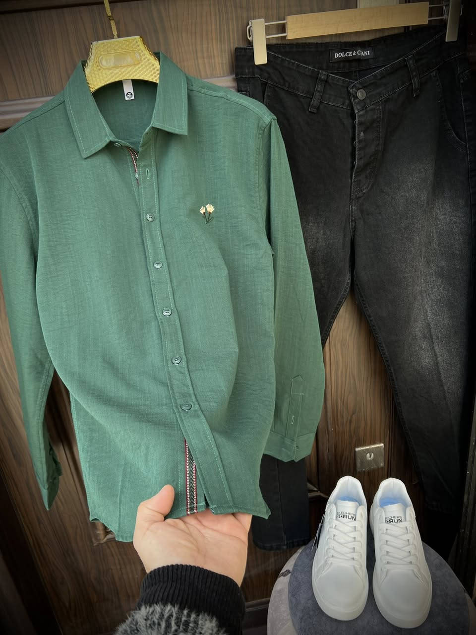 قميص رجالي خامه للن
قياسات-M-L-xl-xxl-3xl🔥

بنطلون ريگلر 30-31-32-33-34-36-38-40🔥

حذاء 40-41-42-43-44-45✨

 
#بضاعتنا_مميزة_وشعارنا_الجودة👍 

العنوان ديالى بعقوبه رگة حجي سهيل 
يوجد توصيل لكل محافظات العراق 

#قميص_للن #قمصان #قميص #رجالي #اكسبلور #العراق

📲***********
الانستا https://www.instagram.com/azya_yasin.dia?igsh=MWdqcjM5bnFyenN5&utm_source=qr
