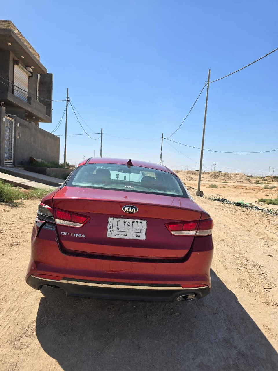 أوبتما موديل ١٧ وارد أمريكي
رقم بغداد شرط التحويل 
٤ قطع صبغ و بيه طخه بالجاملغ الأمامي
 مثل ما موضح بالصوره 
تدفئه كشنات تدفئه ستيرن 
بصمه تشغيل 
كشن كهرباء 
خزن ميموري
مكان السياره نجف
***********

