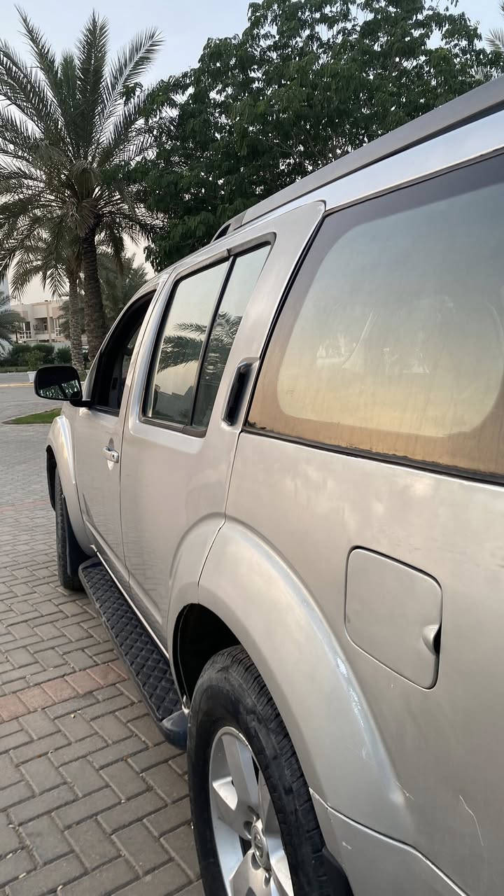 للبيع ‼️
سلام عليكم للبيع  باث فندر  السياره 2008 فورويل 4.0L 6v كير ومحرك جدد السياره بأسمي رقمها واسط السيارة عليها شاشه اندرويد السيارة مشدودلها منضومه غاز  سعر السيارة 90ورقه
اي استفسار عن السيارة تواصل على الرقم
للتواصل : ***********
