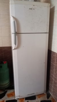 ثلاجه • اصلي • بحركه