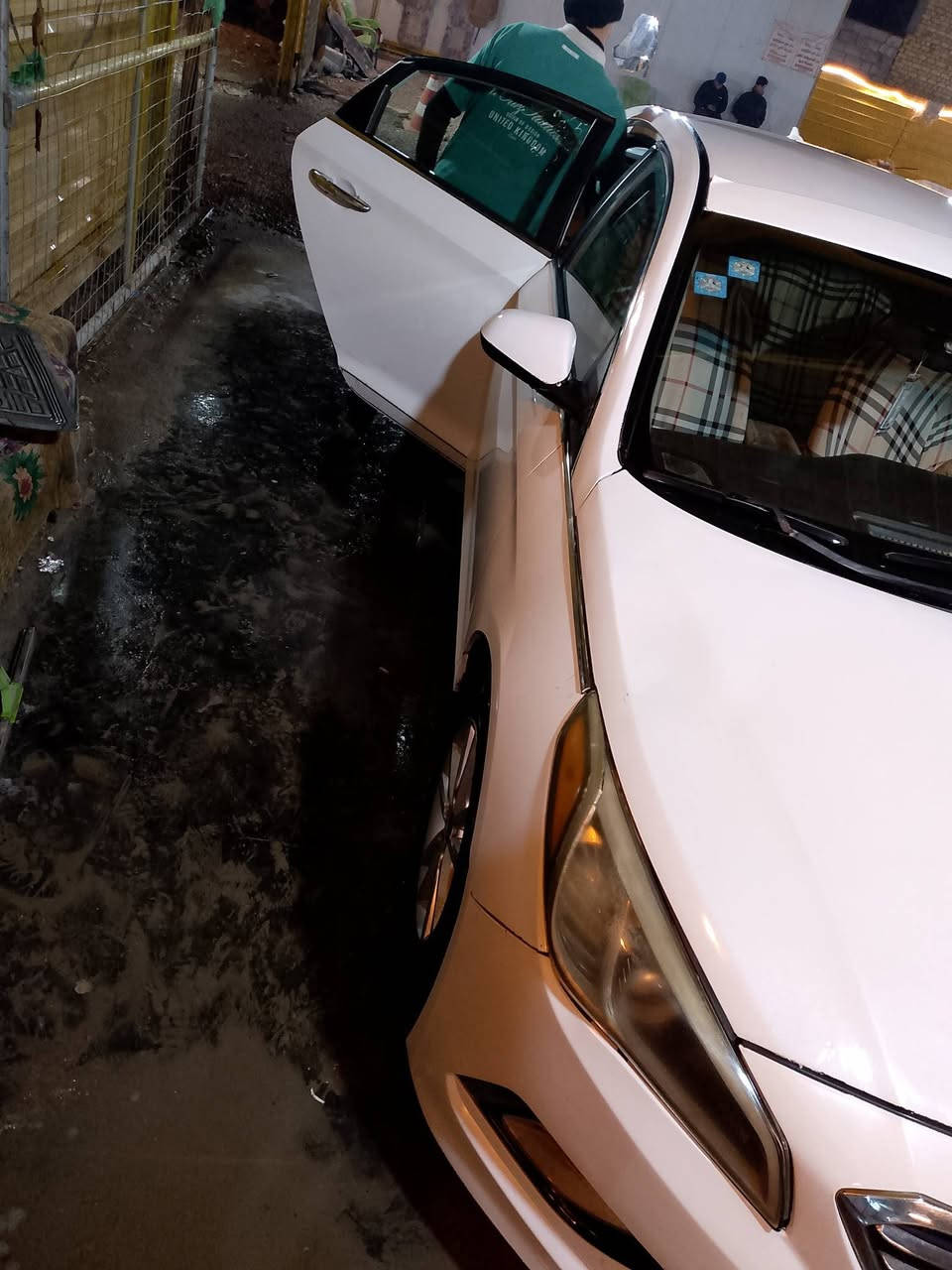 سوناتا ١٥ امريكي للبيع فقط نقد و بدون مراوس
تبديل ٤ قطع و ٢ صبغ بدون دواخل 

دواخل بيجي شاشه كامره دواره بلاد 
كشن سائق كهربائي 
سياره مكينه كايمه  كير  حداديه تخم تاير كهربائيات كلها شغاله
رقم ذي قار الجديد 
العنوان السماوه الرميثه 
السعر90 و بيها مجال بسيط
***********
