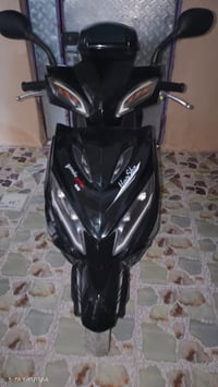 دراجة للبيع ٠٧٧٥٧٥٥٧٧١٤