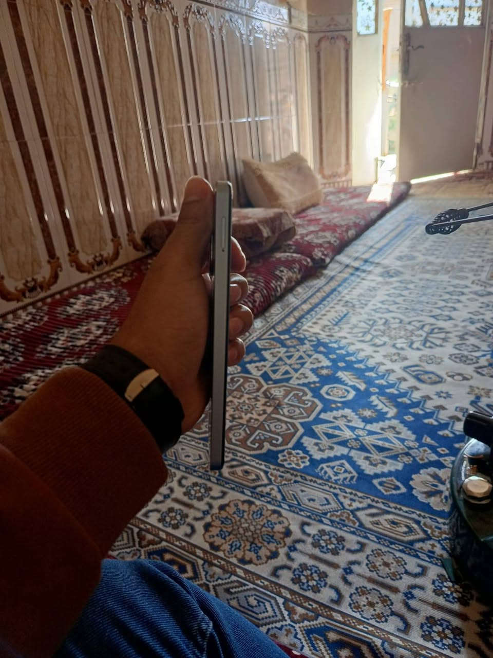 سلام عليكم شباب جهاز بوكوو اس 71 جهاز جديد مستعمل 15 يوم السعر140 وبي مجال  الرقم ***********
