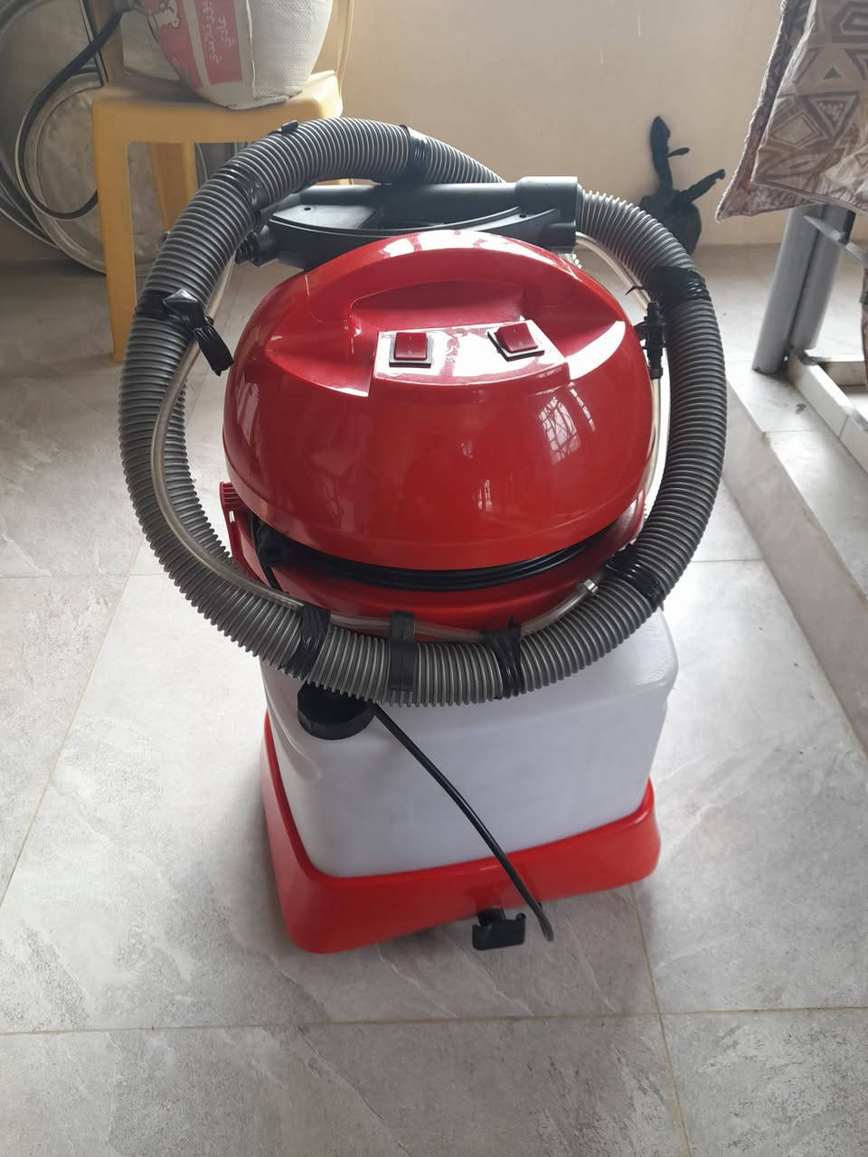 ٥٠ الف
***********
