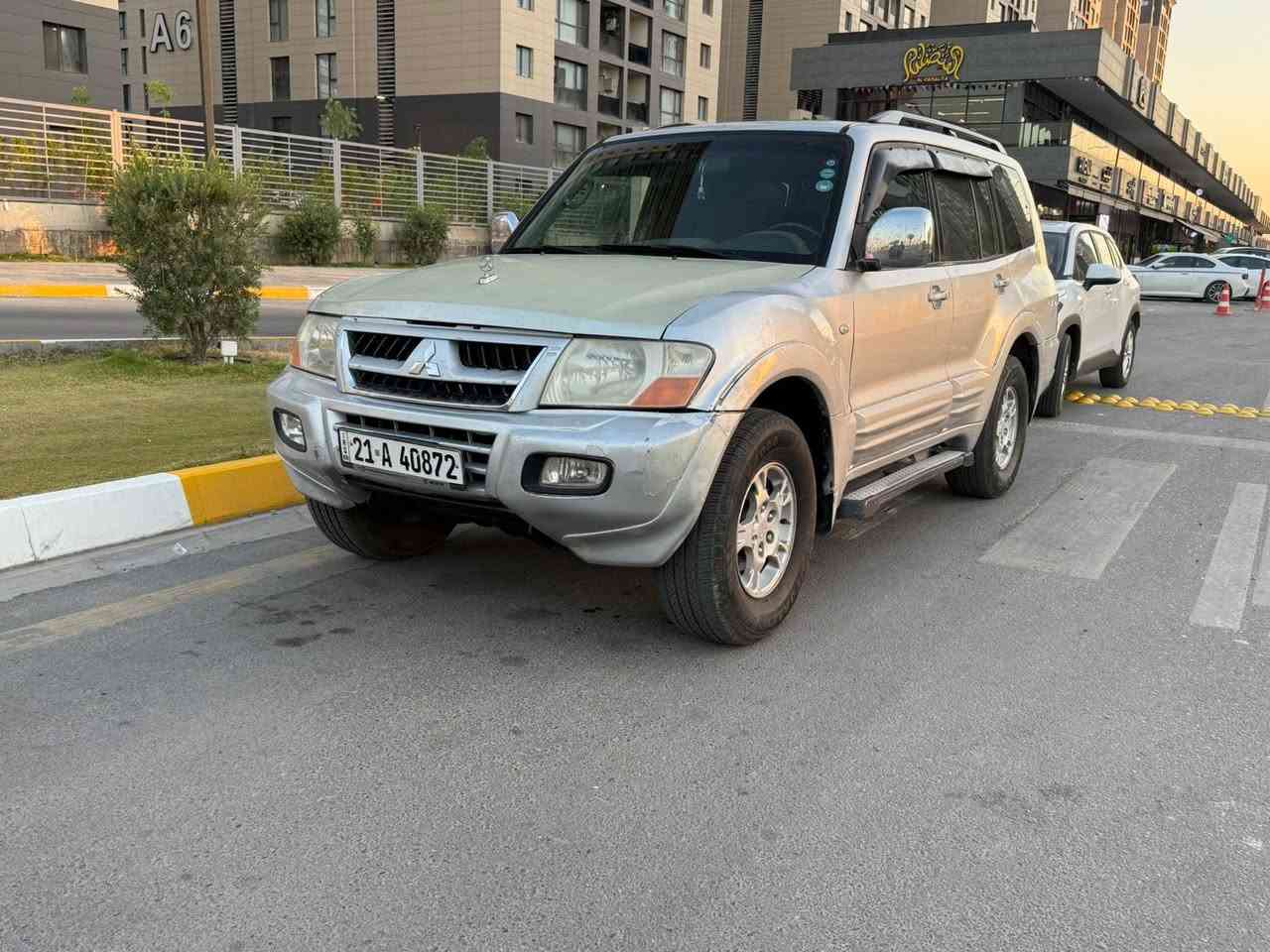 سلام عليكم للبيع باجيرو سبعة راكب 2003 مكينه كير تبريد تخم تاير صدر خير من الله مكينة  مكفولات بيهة مكانات صبغ انكول حزام مكفولة من الضربة القوية السيارة جاهزة انشالله مكانهة حي الجهاد السعر 68 بي مجال بسيط هاذا رقمي ابو علي***********
