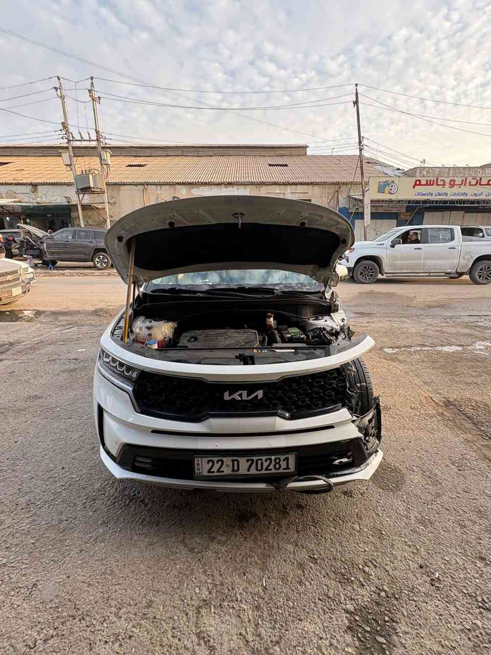 سورينتو 2022  ابيعها على حادثها السيارة خليجيه 4 سلندر مكينه 2.5   ماشيه 99990 كم عارضها 18500$ وبيها مجال 
رقم : ***********
مواصفاتها : 
7 راكب 
كاميرا خلفيه 
مثبت سرعه
بصمه 
مرايا جانبيه كهرباء 
نوافذ كهربائية 
حساس مطر 
نظام مفتاح ذكي 
مقاعد كهرباء
3 قطع تبريد 
أبل كاربلاي 
شاحن لاسلكي 
حساسات 
وضع القيادة 
كشافات ضباب
