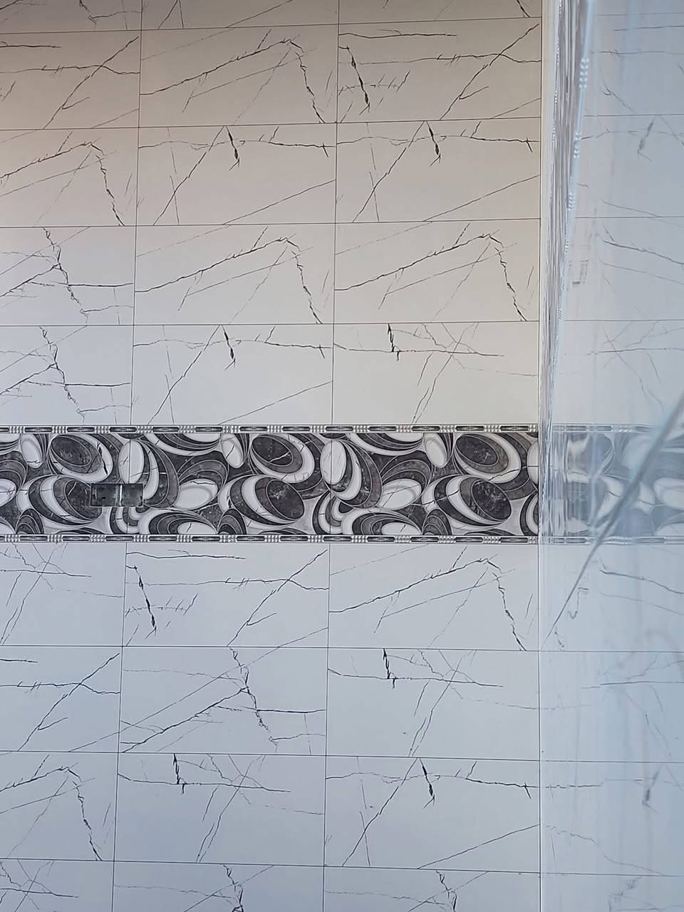 السلام عليكم جزء بسيط من عملنا جدران وارضي للاستفسار 0751181091./.      ‬ ‭٠٧٧١ ٦٩٤ ٣٥٣٤‬
